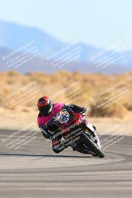 media/Jan-10-2025-CVMA Friday Practice (Fri) [[489e0da257]]/Group 4 and Trackday/Session 4 (Turn 16)/